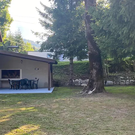 Dzelalija Prázdninový dům *