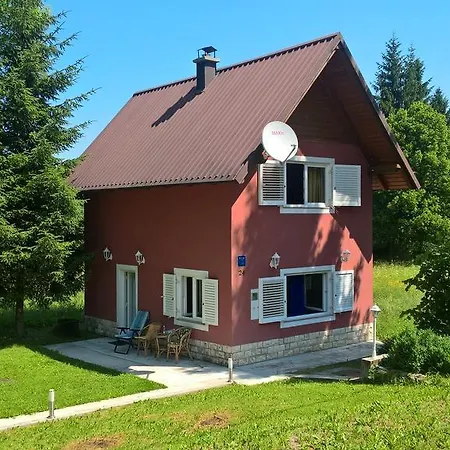 Prázdninový dům Dzelalija *